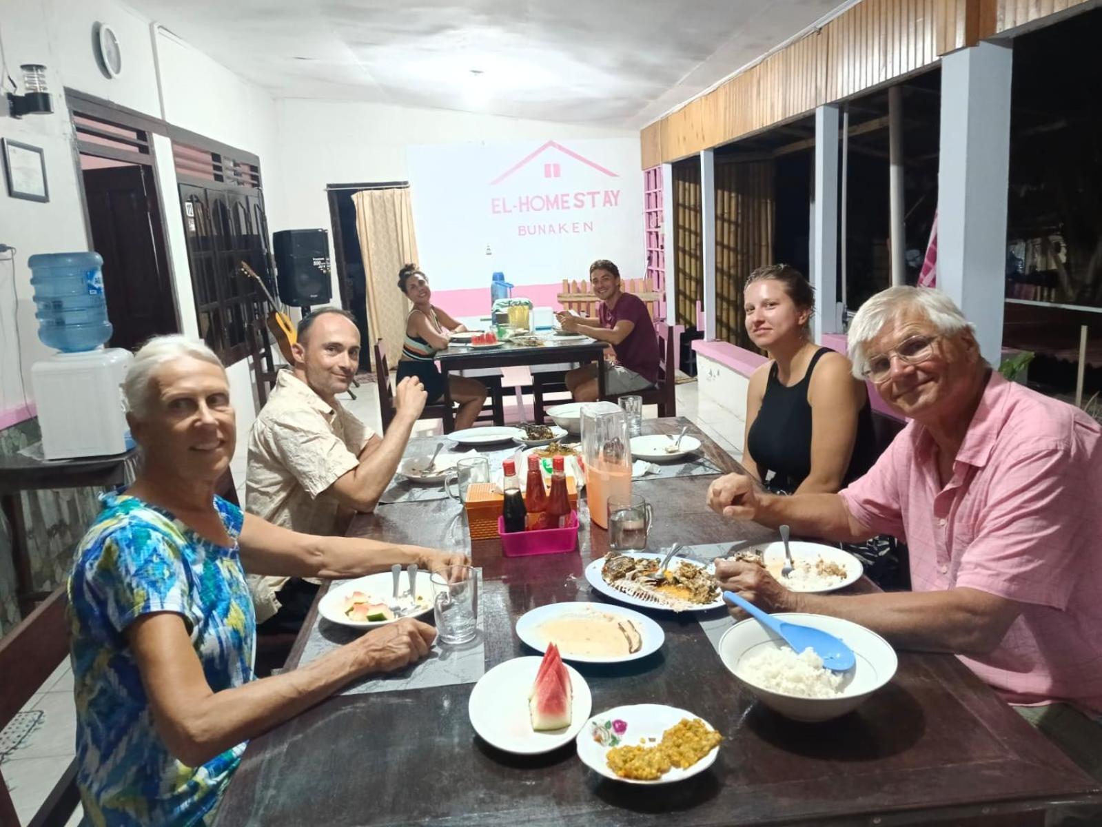 El Homestay Bunaken Dış mekan fotoğraf