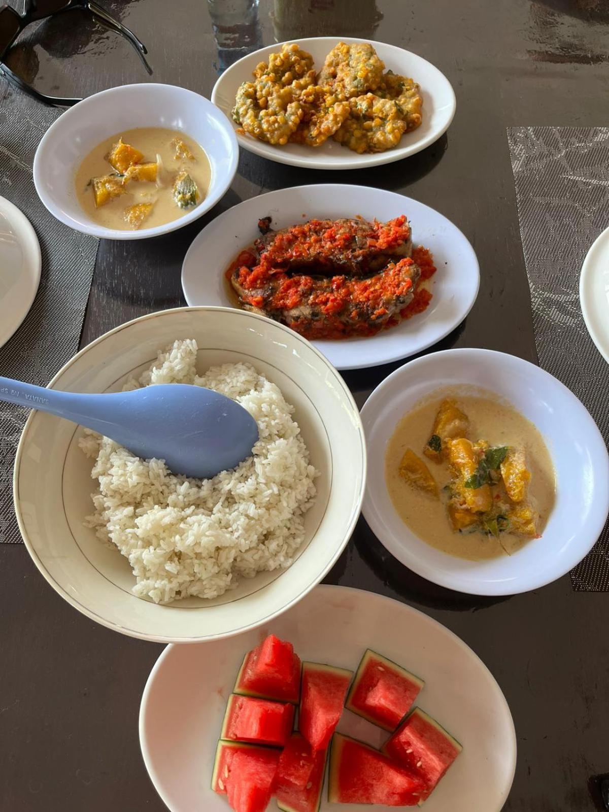 El Homestay Bunaken Dış mekan fotoğraf